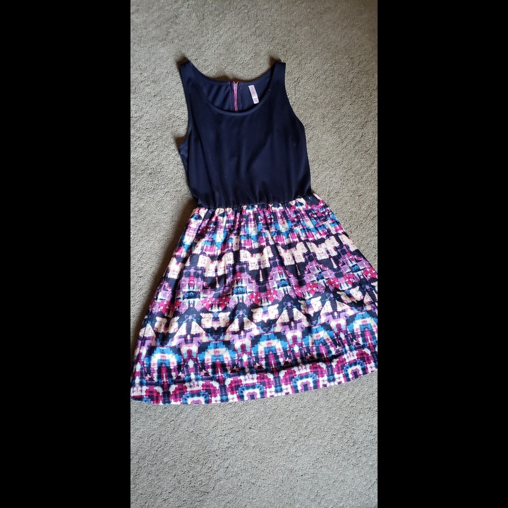 Navy blue pattern dress